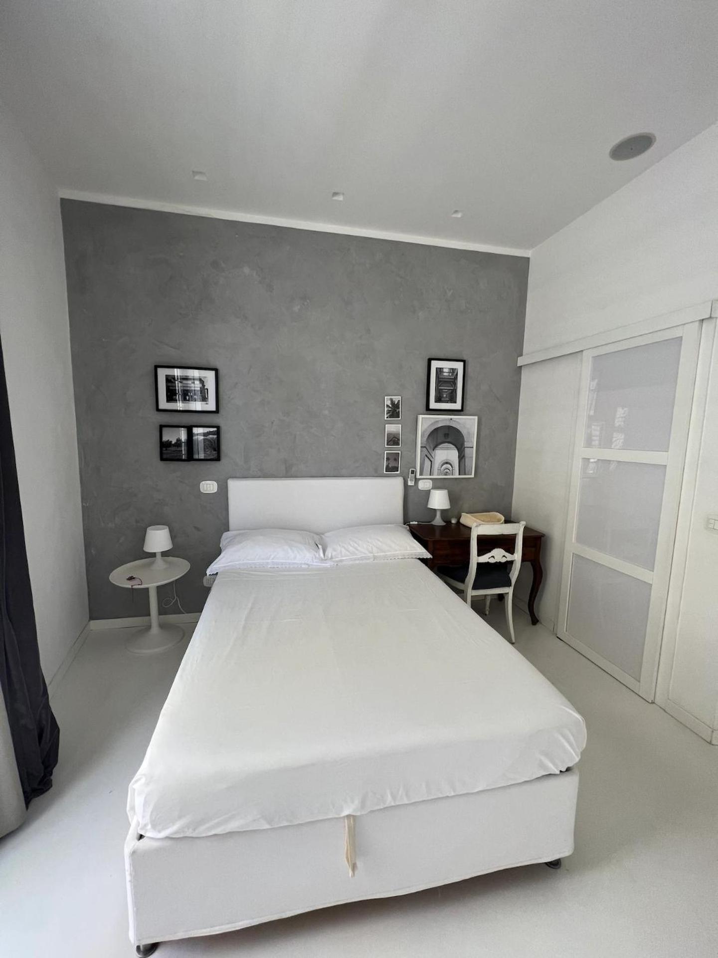 Rome, Beautiful Apartment In A Vintage Building Lido di Ostia Luaran gambar