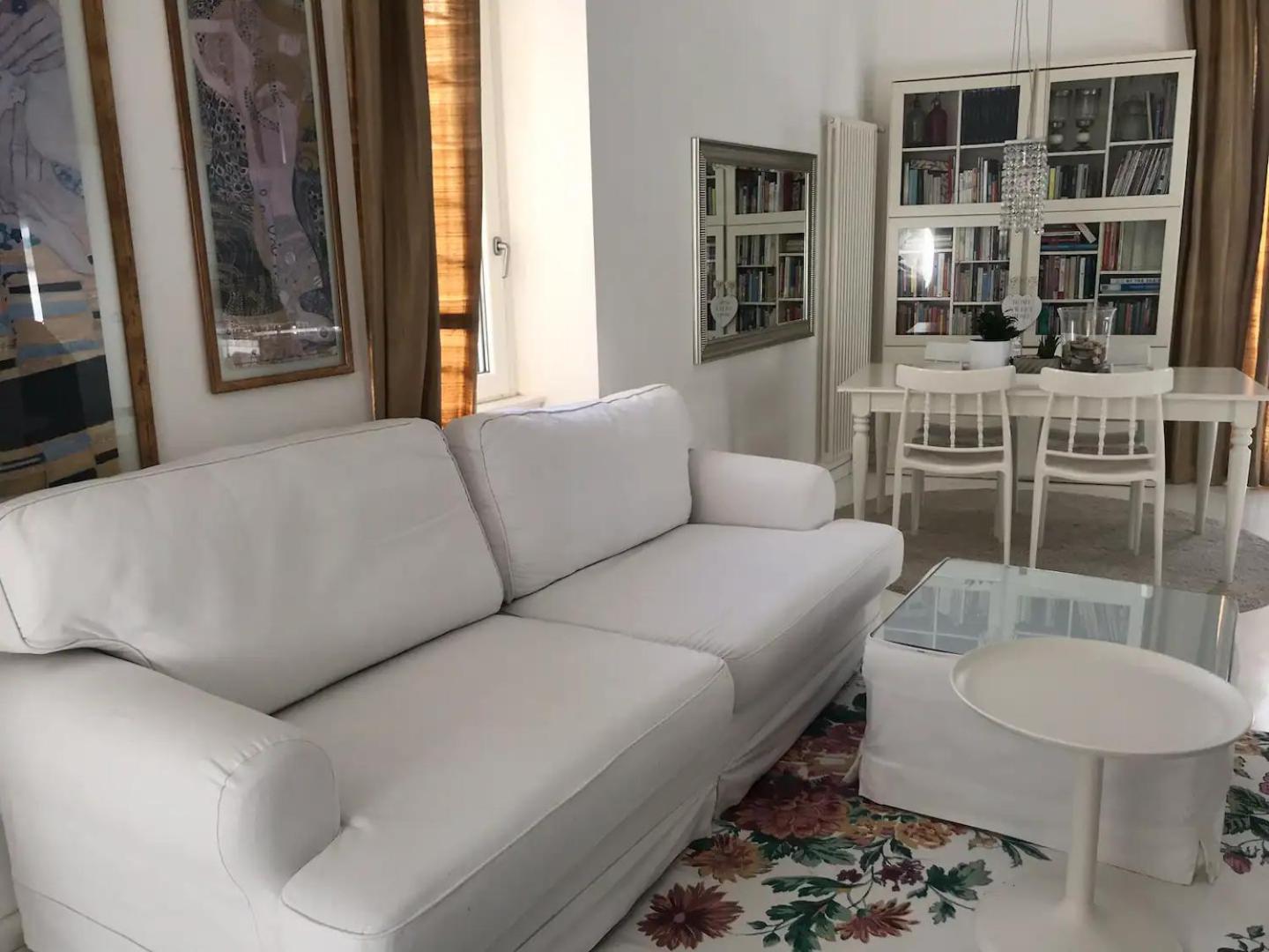 Rome, Beautiful Apartment In A Vintage Building Lido di Ostia Luaran gambar