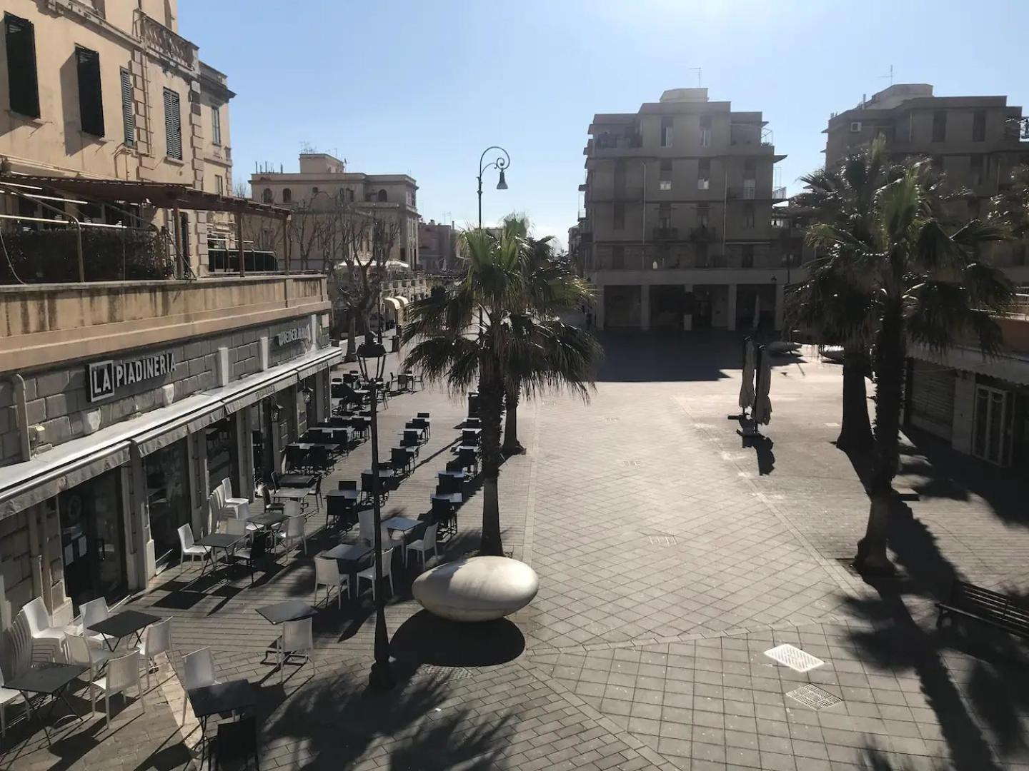 Rome, Beautiful Apartment In A Vintage Building Lido di Ostia Luaran gambar